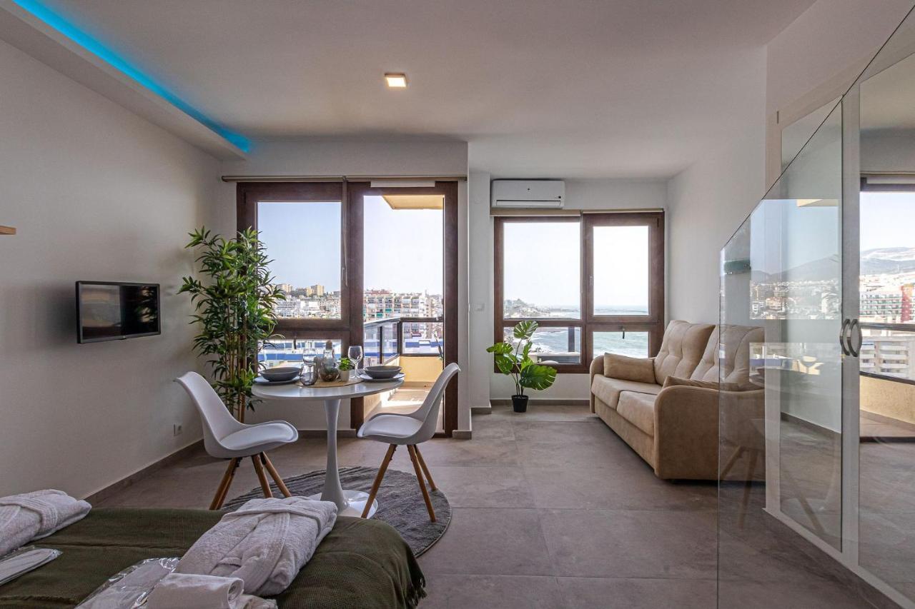 Beachfront With Spectacular Views And Swimming Pool Benalmádena Eksteriør billede